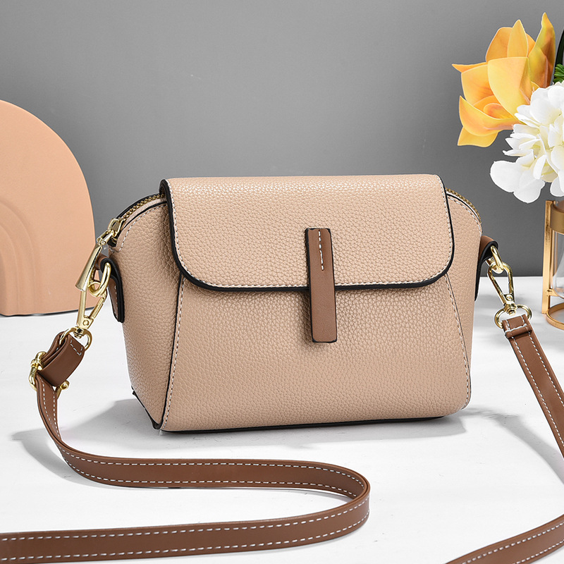 New Pu Leather Single Shoulder Niche Light Luxury Women's Bag(off-white)